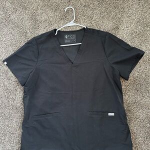 Figs Men's Black V-Neck Scrub Top